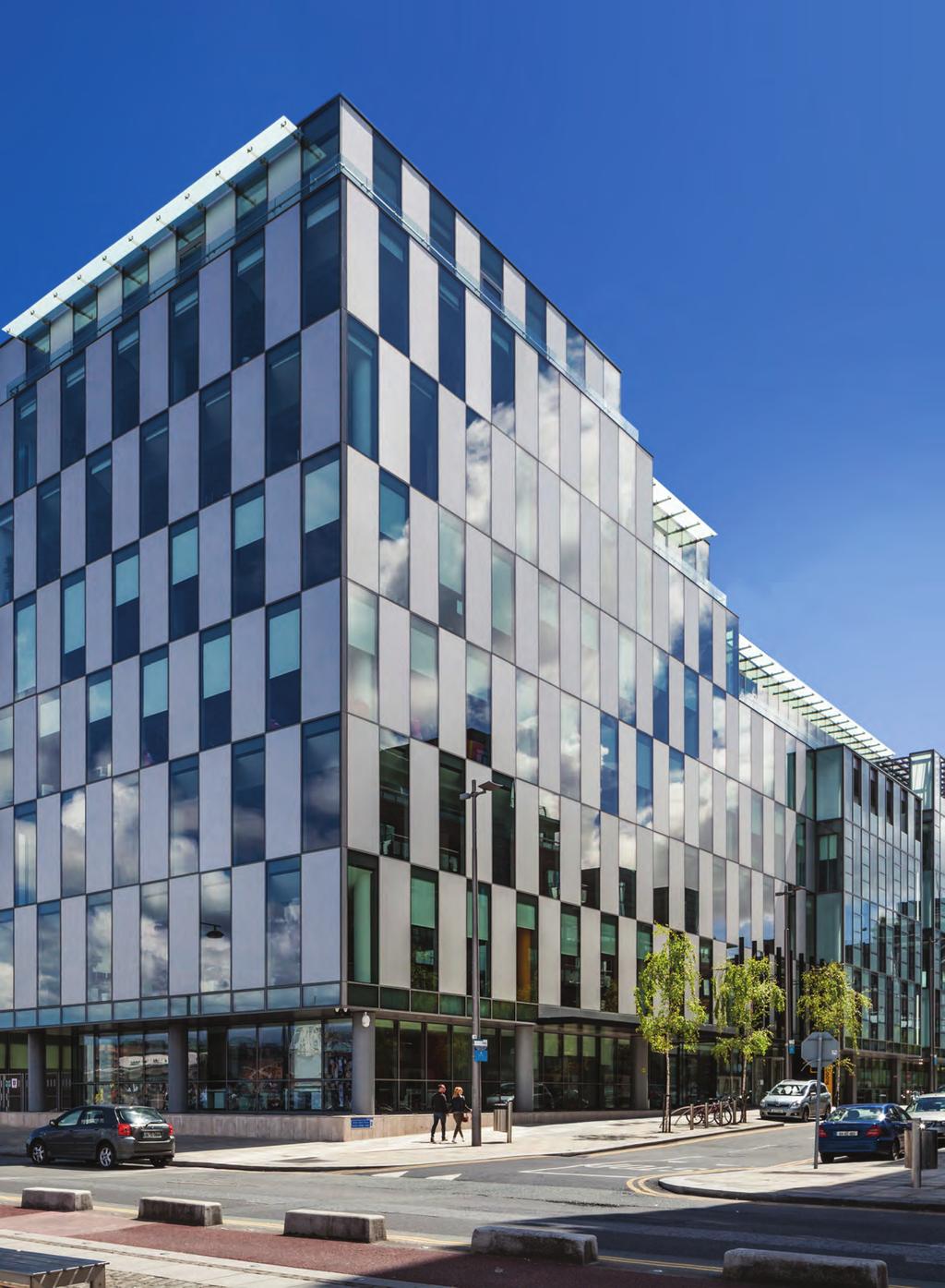 FULLY FITTED OFFICES TO LET BY ASSIGNMENT Floors 3+4 The Bloodstone Building Sir John Rogerson s Quay, Dublin 2 Fully fitted and
