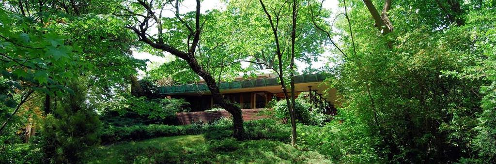 Samara was built in the Usonian style and completed in 1954. The original owner, Dr.