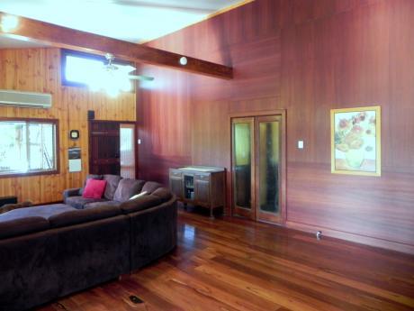 3 Jarrah French glass doors to the veranda (1 to inside) 2 Luxury Bathrooms both with spa baths, 3 toilets Feature Karri wall plus walls pine lined and insulated.