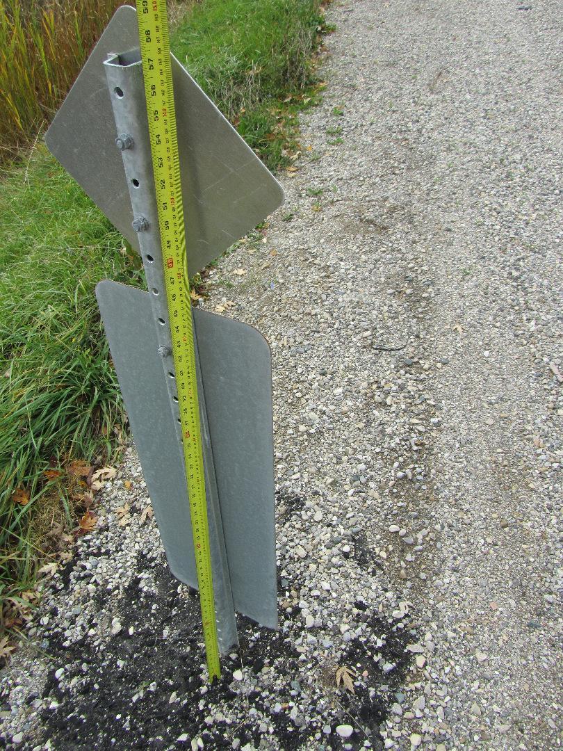 Figure 119: View of measurement indicating that the height of