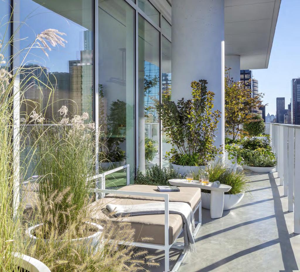RESIDENCES Residences at 200 East 59th Street have been designed to celebrate indoor and outdoor living.