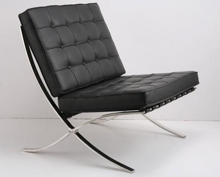 Barcelona Chair Mies van der Rohe Designed for King and Queen of Spain to sit on in German Pavilion Later, the