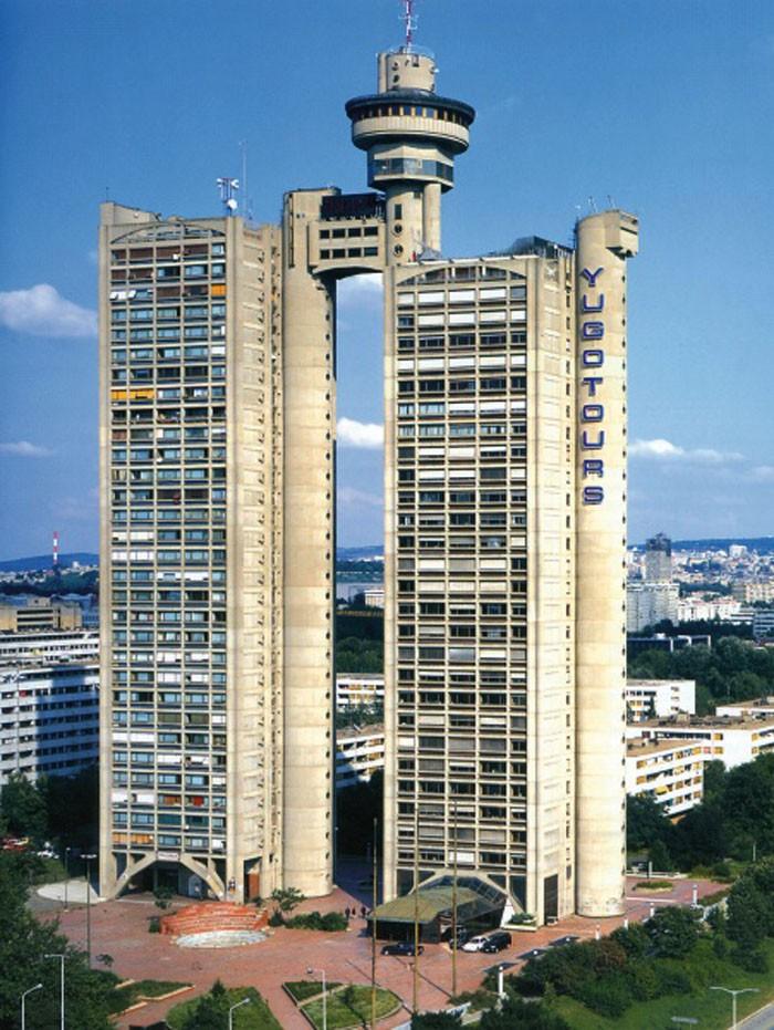 photo: Srdjan Adamovic Genex Tower Blok 33 31 11070 Belgrade Genex Tower or Western City Gate is a 35-storey skyscraper in Belgrade,, which was designed in 1977 by Mihajlo Mitrovic in the brutalist