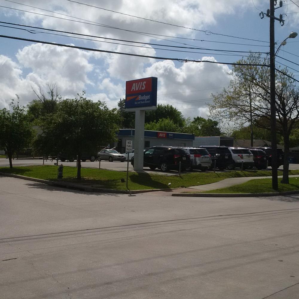 Inner Loop Retail/Redevelopment Site For Sale 695 Kirby Drive Houston, TX 7 PROPERTY INFORMATION