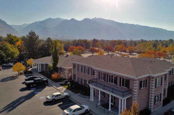 PROPERTY FEATURES Two Story Class A Office Condo Building size: 9,597 square feet Sale price: $1,735,000 $1,635,000 Ample parking Freeway Accessibility Upscale Lobby and Entrance Finishes CenturyLink
