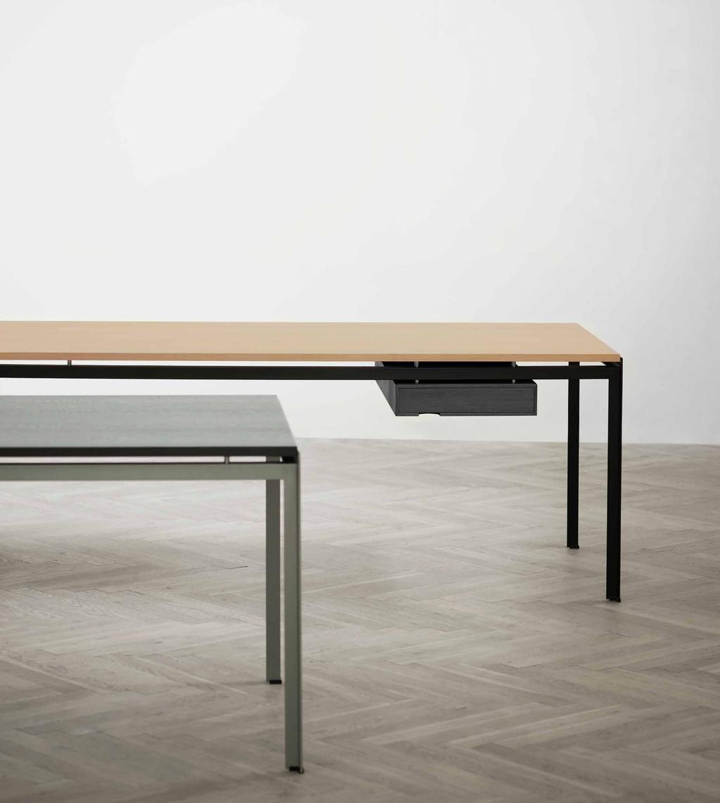 PK52 PK52A Poul kjærholm 1955 Both the Professor Desk, PK52, and the Student Desk, PK52A, are available with Oregon pine veneer or oak veneer tabletops with an oiled, lacquered, or black-painted