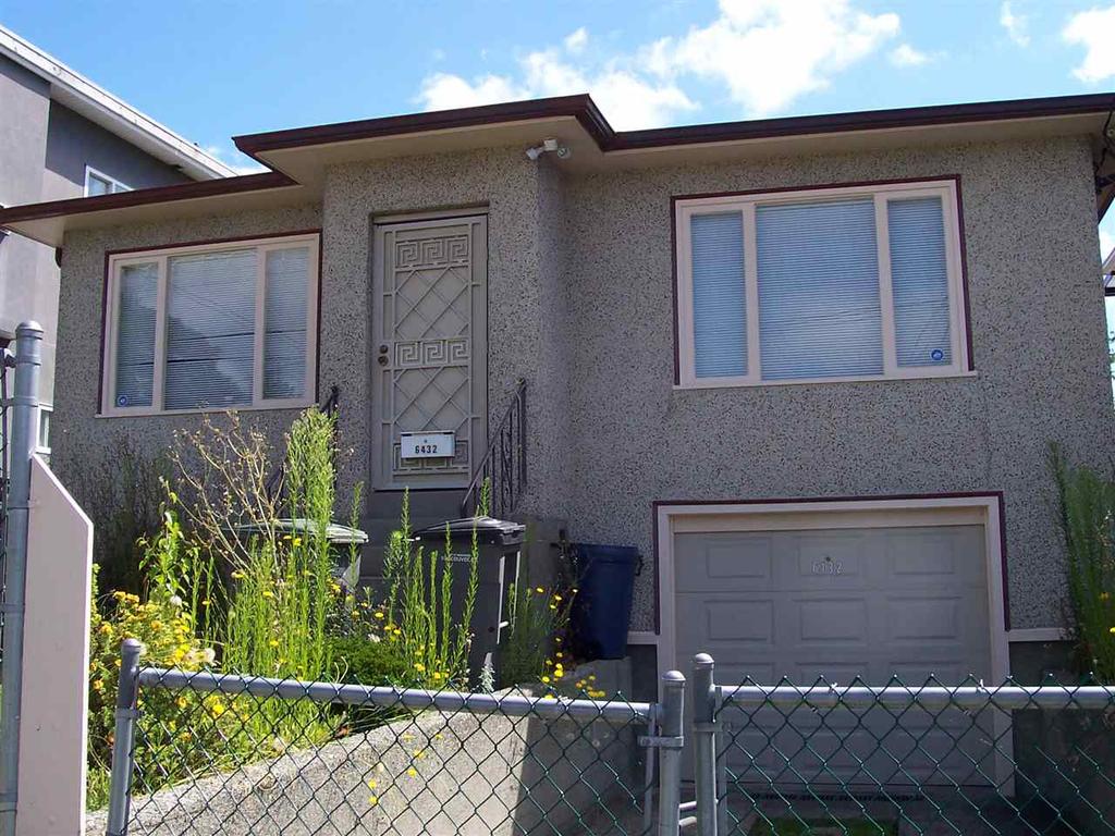 R9 Presented by: Phone: --9 ST. GEORGE STREET Vancouver East Fraser VE VW Y Depth / Size: 99. Lot Area (sq.ft.):,.