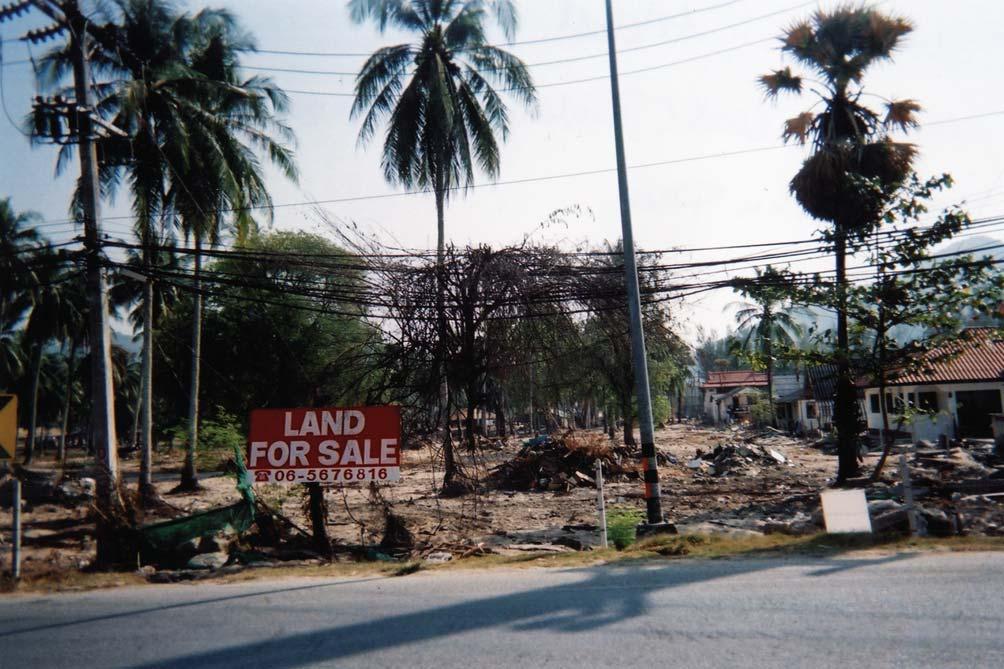 Land for Sale Sign at Tsunami-hit Karmala Beach, Phuket Aufnahme: M. Friese 2005 car rally, started on December 8, 2004, has shown that land tourism is going to boom.