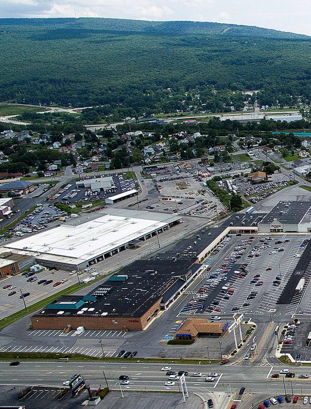 This 278,586 SF grocery anchored shopping center is located in the primary retail corridor of Altoona,