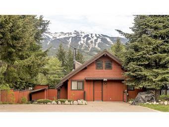 7074 esters Road, esters, Status: Active Type: Chalet List Date: 05/09/2016 List Price: $1,175,000 City: Whistler Org Price: $1,175,000 Area: esters.. Sold Price: Complex: Total Beds: 1.