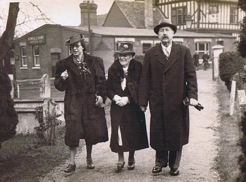 Post War... Charles and Emily BROWN (1868-1953) Charles and Emily remained at Fir Chase, with Charles retiring Feb 1 st 1919, having been promoted to Police Sergeant.