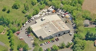 Phase Power, 400 AMP, located two miles to PA Turnpike 476 and less than a mile to Route 309 Lehigh Valley Business Ctr/105 924 Marcon Boulevard 4,400 SF 45,000 SF LEASE RATE $6.