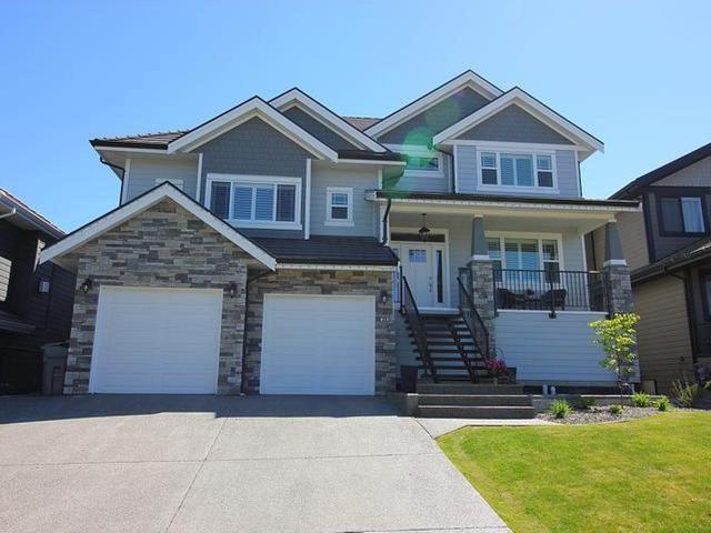 813 FERNIE CRT Sub Area South Kamloops Current Price $824,900 Style Two Storey Title Freehold Taxes $5,656 (2017) MLS 142652 Original Price $824,900 Age of Dwelling 2 Zoning RS-1 DOM 21 Sale Price s