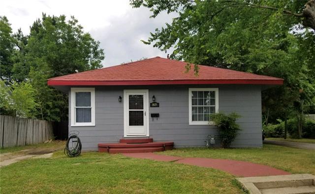 MLS#: 13868995 Sold 1619 Oneal Street Greenville 75401-5352 LP: $85,000 Category: Residential Type: RES-Single Family Orig LP: $89,900 Area: 33/1 Also for Lease: N Lst $ / SqFt: $57.