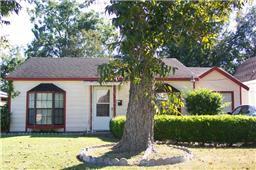 #: 15701489 Status: A LP: $105,000* County: HARRIS KM: 453V Area: 9 - Central North Addr: 904 WOODARD ST Sub: LINDALE PARK 2 Year Built: 1943/Appraisal 115.