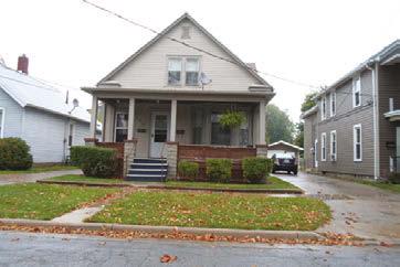 #20145721 IDEAL OWNER OCCUPIED 2 units - 3 BR and 2 BR.