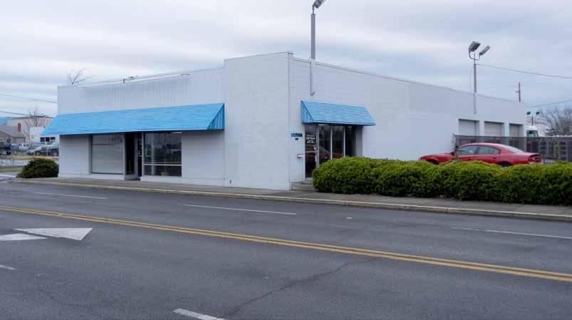 SALE MULTIPURPOSE FACILITY retail showroom, offices and SERVICE areas 401 E. 4th Street :: Medd, or 97501 P R O P E R T Y O V E R V I E W Land area: ± 0.