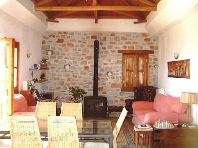 It comprises of a lounge with open plan kitchen a big veranda with magnificent views to Skopelos,