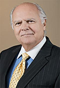FOUNDER/CEO FRANK GRIMALDI, SR. Founder/CEO PROFESSIONAL BIOGRAPHY Frank Grimaldi, Sr. is the Founder and CEO of Grimaldi Commercial Realty Corp. and a pillar of the Tampa Bay Community.