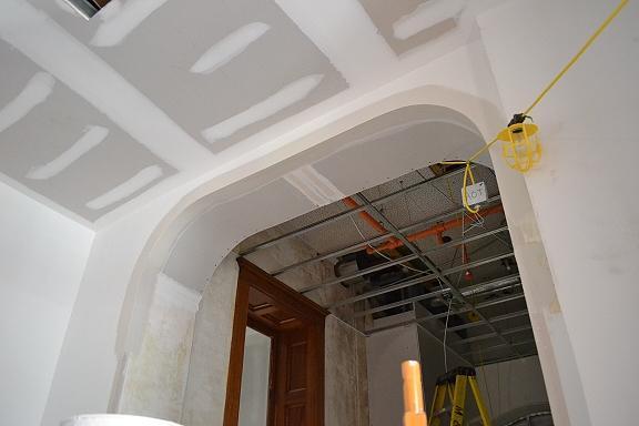 rounded arches on 1 st