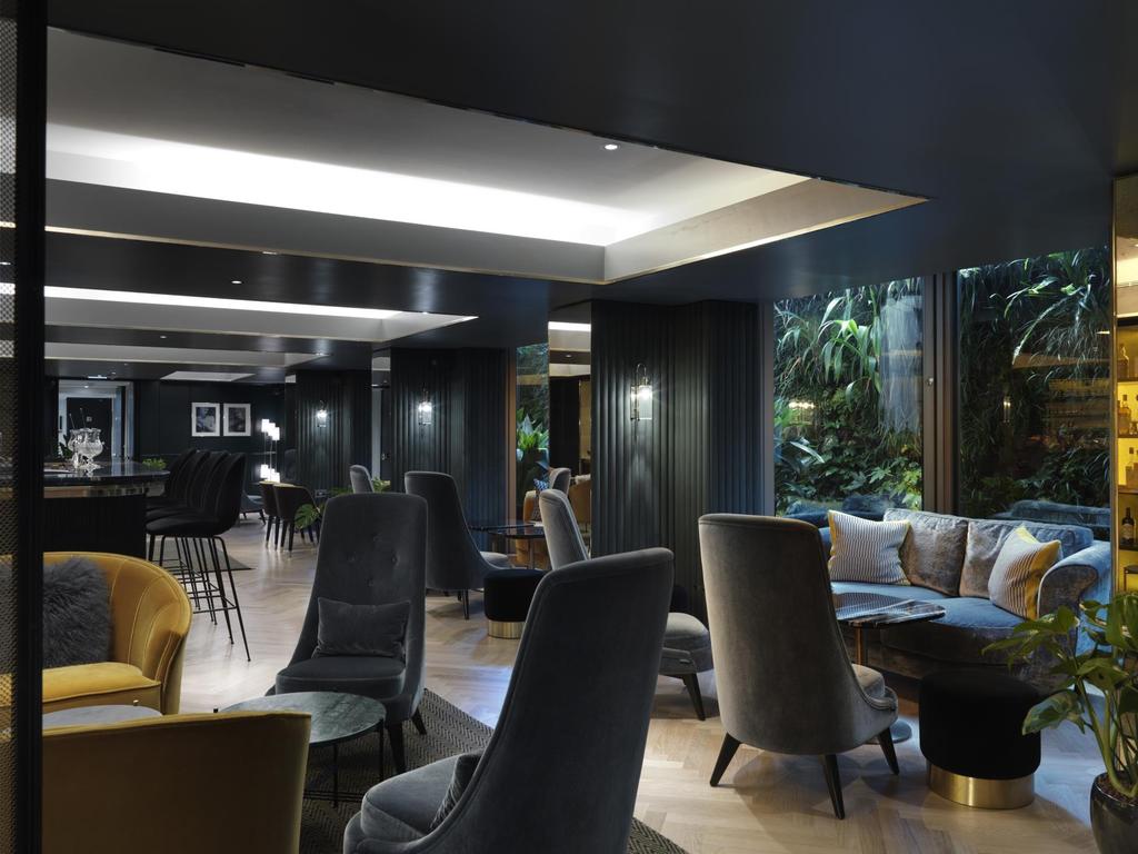 The Athenaeum Hotel, Mayfair Matthew Bate Designer Manager Matt works alongside Katie and focuses on external and structural design for our Construction Division.