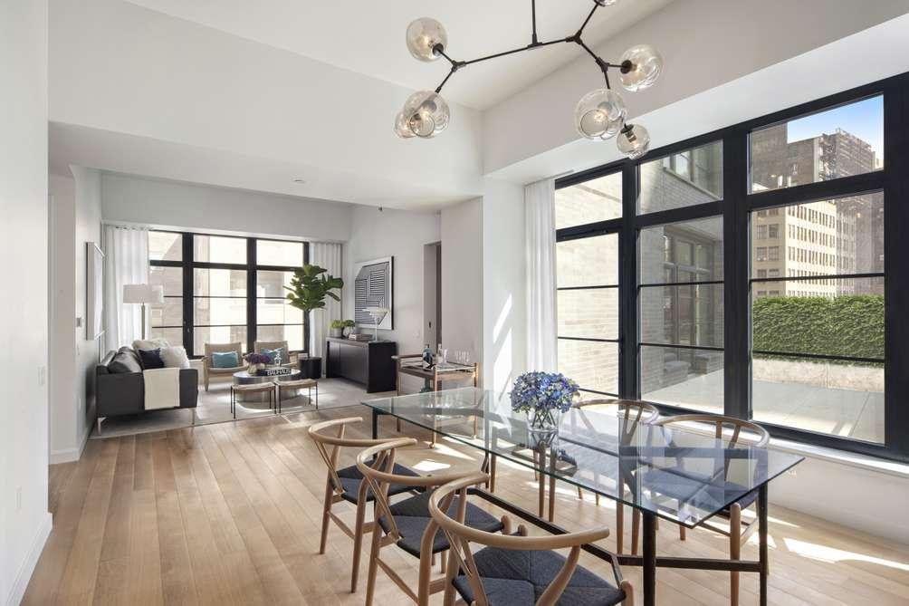 ceilings. Recently, the sales team led by developers Alchemy Properties in collaboration with the Corcoran Group alerted us that the building is now 50% sold.