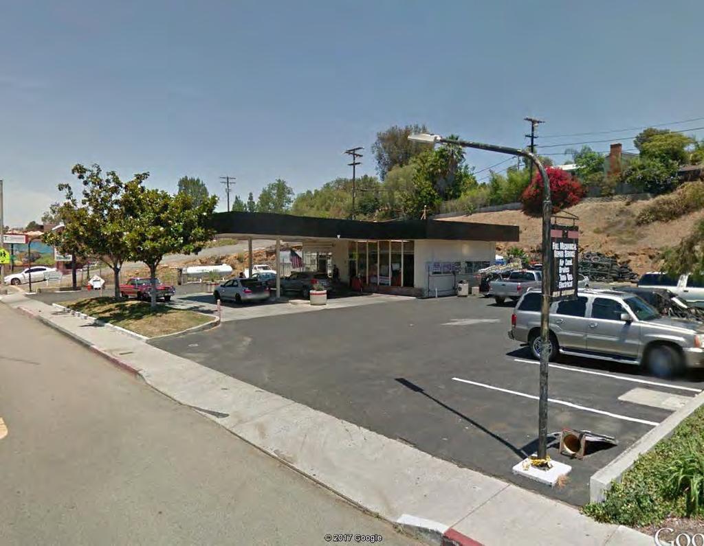 312 S. Main Avenue Fallbrook, CA 90% OWNER-USER FINANCING AVAILABLE Exclusively Listed By: LEE & ASSOCIATES Commercial Real Estate Services Patrick Miller, CCIM 760.448.