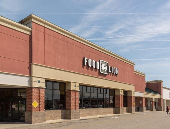 SALEM FIELDS SHOPPING CENTER Fredericksburg, VA 44,900 SF 97% Occupied Food Lion anchored shopping center built in 1999, located