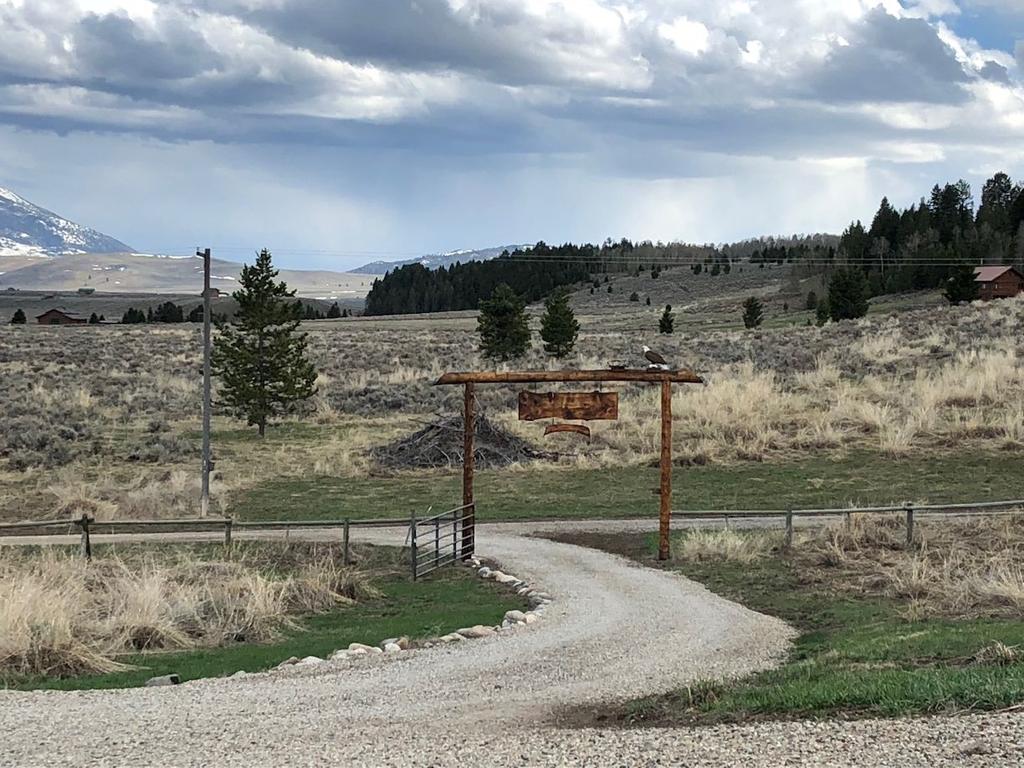 HIGHLIGHTS: Acreage is 22.835, perimeter fenced Borders Beaverhead National Forest Home is approx., 2,079 SF finished space 3 bedrooms, 2.