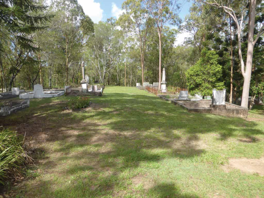 CHAPEL HILL UNITING CHURCH CEMETERY Kenmore and D