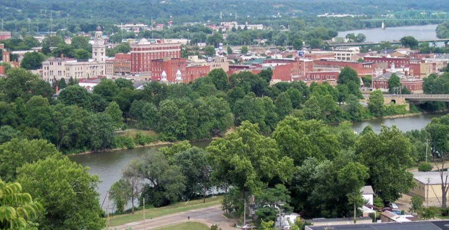 Characterized by numerous natural resources, affordable real estate, and historic and cultural assets, Marietta is home to more than 300,000 residents and is the county seat of Cobb County, Georgia s