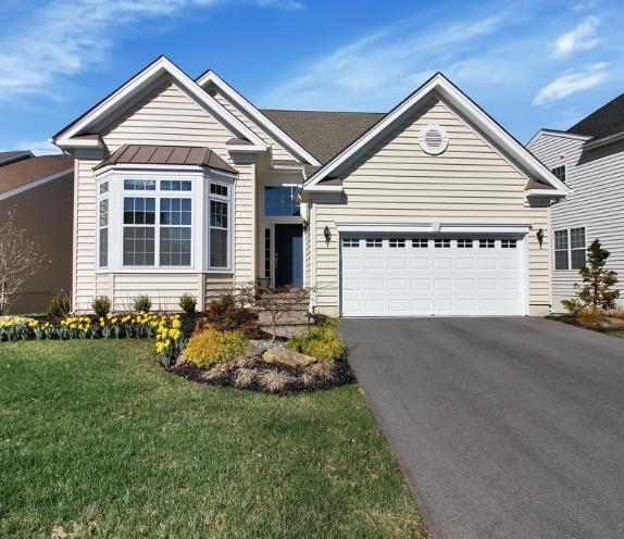 is a two-year-new, single-family home located inthe sought-after community of Regency at Readington in Whitehouse Station, New Jersey.