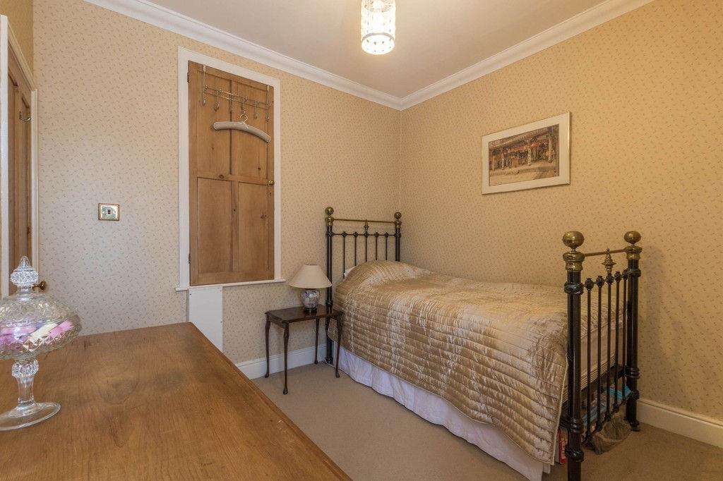 The beautifully presented accommodation briefly comprises entrance hall, sitting room, breakfast kitchen and porch with utility space to the ground floor, two double bedrooms and a modern bathroom to