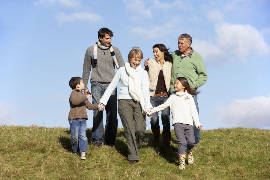 Provides strategies for dealing diplomatically with family finance