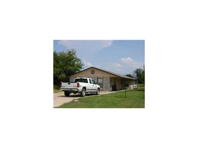 $129,500 MLS #: 3255553 Unit Mix: 3/1 307 Carrie Manor ST Manor, TX 78653 1,734 0.