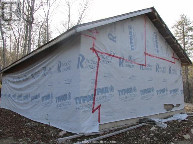 628 Dunlop Shores Rd Elliot Lake On P5A 2S9 MLS #: 2064286 Price: $107,900 Type: Residential Vacant Lot Lot Size: 148 X IRR Lot Area: /Geowarehouse Garage: No # Parking: 6 Zoning: RESIDENTIAL Taxes: