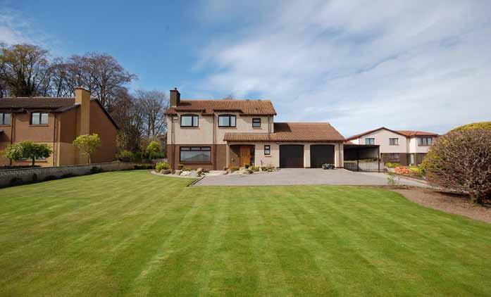 ELGIN 80 Beech Brae Elgin, IV30 4NS A 4 Bedroom Detached House on a Corner Plot with elevated views out to the Town Centre & Distant Hills Accommodation comprises on the Ground Floor a Vestibule,
