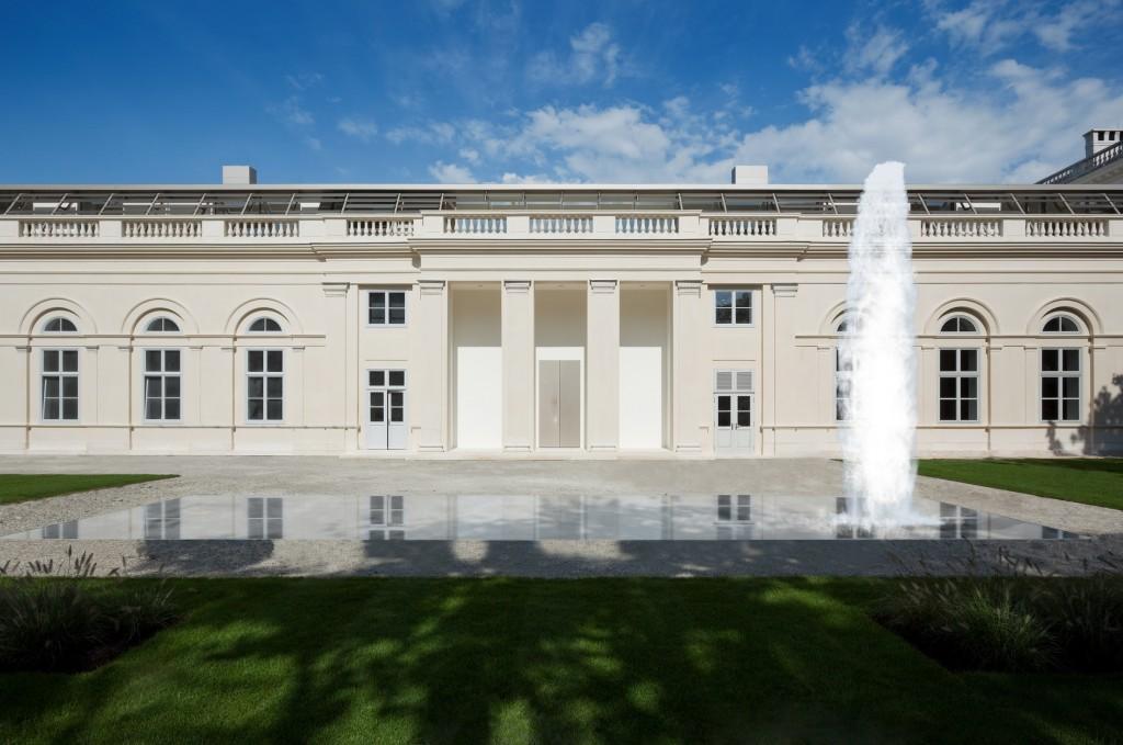 commissioned the conversion into an art foundation and private residence The central building was damaged during World War II and poorly repaired and maintained during the post-war