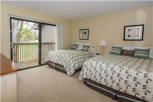 Close to the beach and tennis centre Master Bedroom King Bed Second Bedroom: