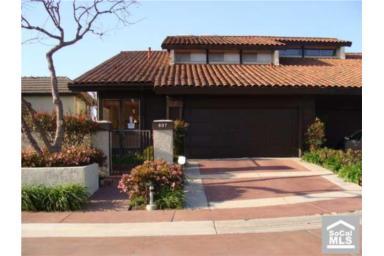 This Home Is Located In A Prime Area Of Bixby Knolls And Has Been Updated Throughout!